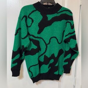 Rose Green and Black Woman  Sweater . Small Size. 90% Acrylic & 10% Lurex . Used